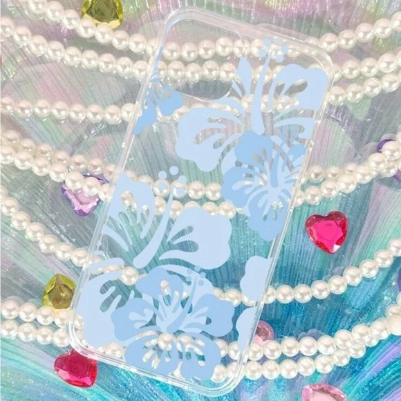 ⚠️Clearance iPhone 15/Pro/Pro Max Blue Floral Phone Case - Picture 2 of 3